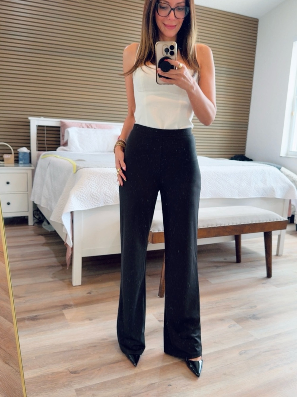 High-Rise Wide-Leg Pants in Black